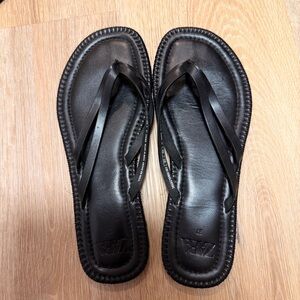 Zara Strappy Leather Flip Flops